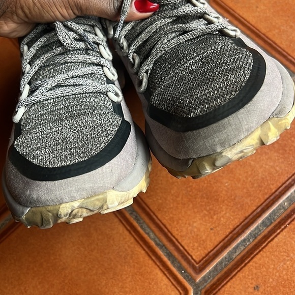 Allbirds Women’s Trail Runnners SWT Running Shoes Size 9.5 - Picture 6 of 11